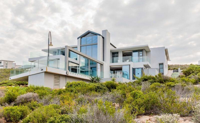 4 Bedroom Property for Sale in Pinnacle Point Golf Estate Western Cape